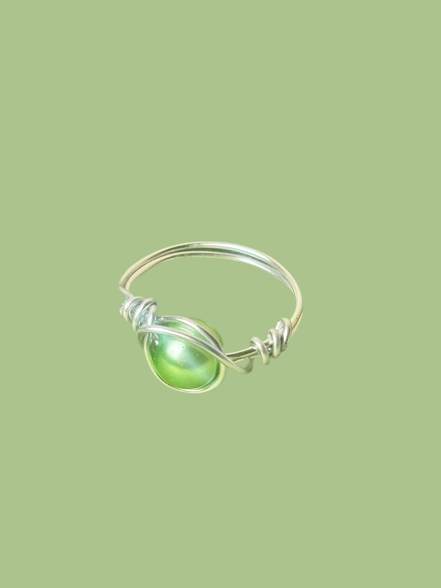 Light green glass pearl ring