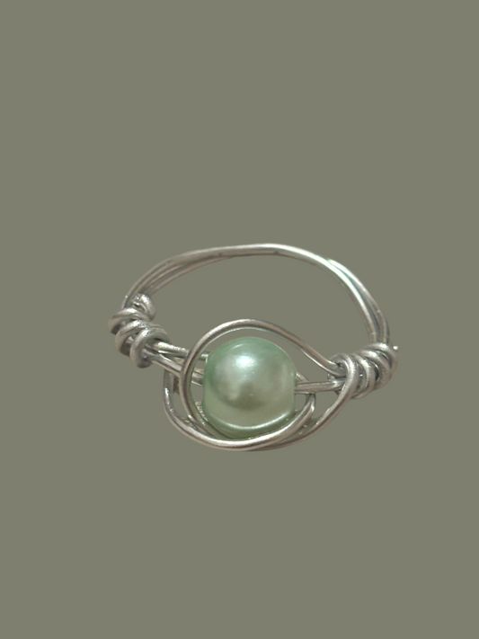 Pale green pearl glass ring